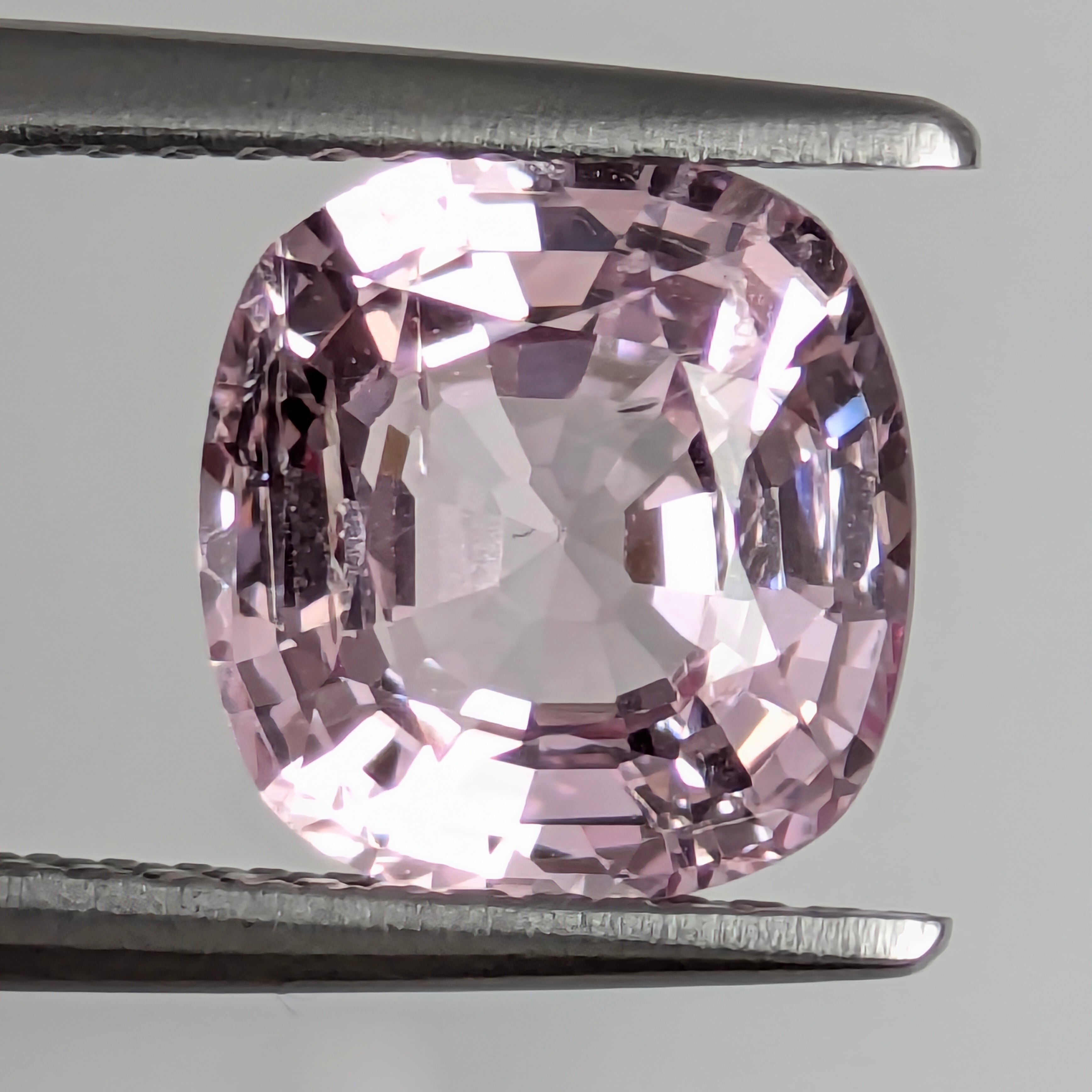 ピンクスピネル ルース ミャンマー・モゴック産 【2.51ct】 PRO207973