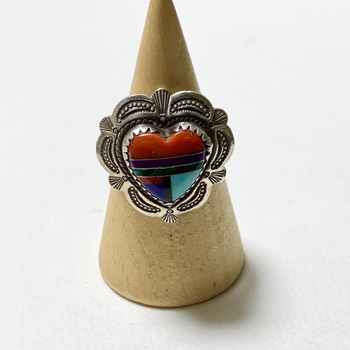 Vintage Zuni Signed Q.T Multi Stone Mosaic Inlay Heart Shaped Ring