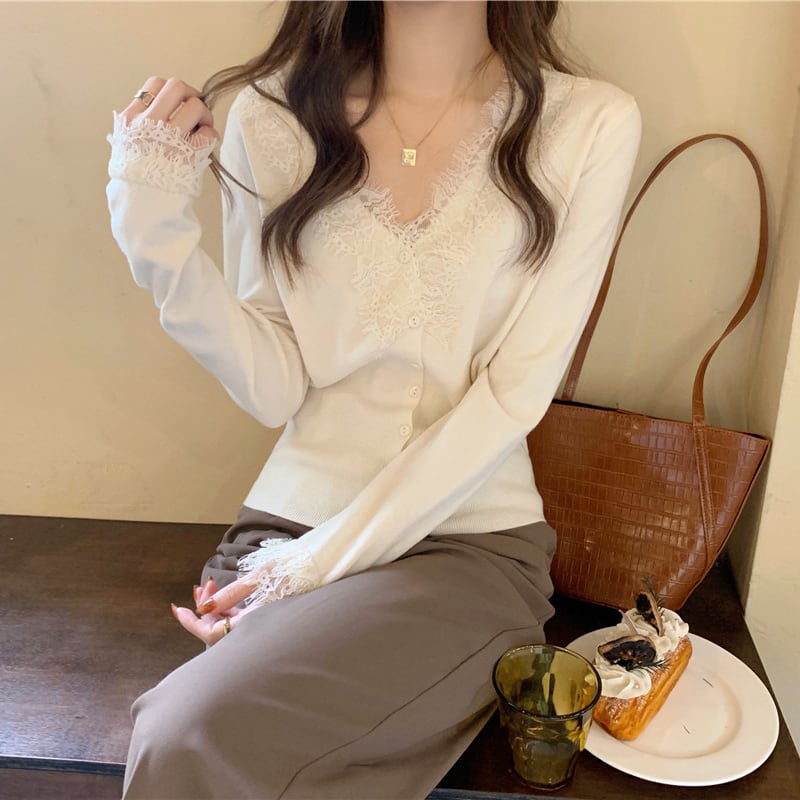 トップス レディース カットソー カーディガン 上着 送料無料 長袖 Vネック 襟なし スリム 細身 レース ニット きれいめ シンプル 大人 上品 おしゃれ お洒落 レトロ 大人可愛い 大人女子 エレガント モダン フォーマル とろみ感 無地 秋 冬 20代 30代 40代 OL デート お出かけ 女子会 お泊まり 休日 旅行 着回し ファッション 楽ちん 暖かい L XL 2XL 3XL 4XL 大きいサイズ 大きい 大きめ ビッグサイズ ホワイト ブラック