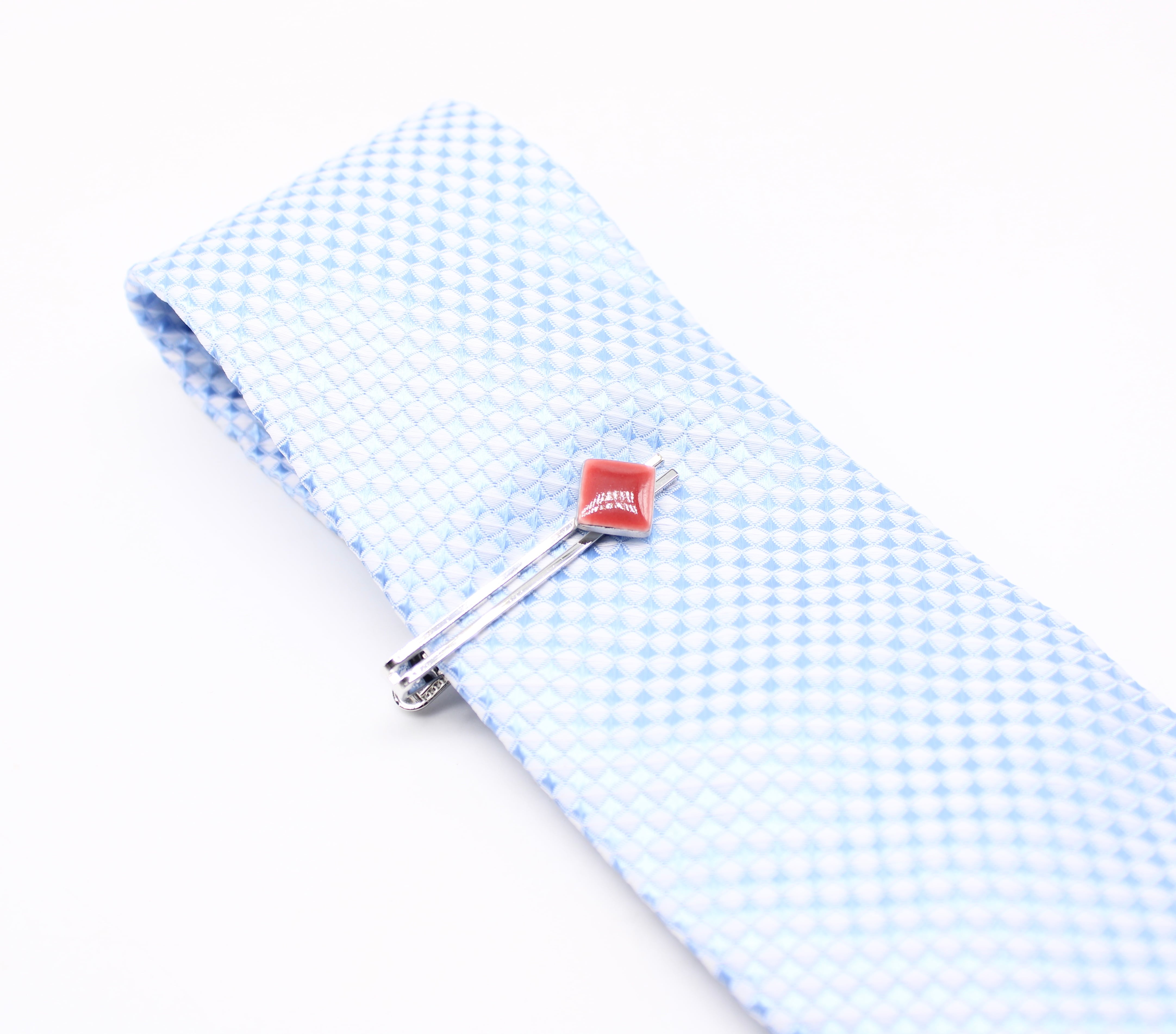 ネクタイピン square（シルバー×赤） | 有田焼アクセサリー・陶器