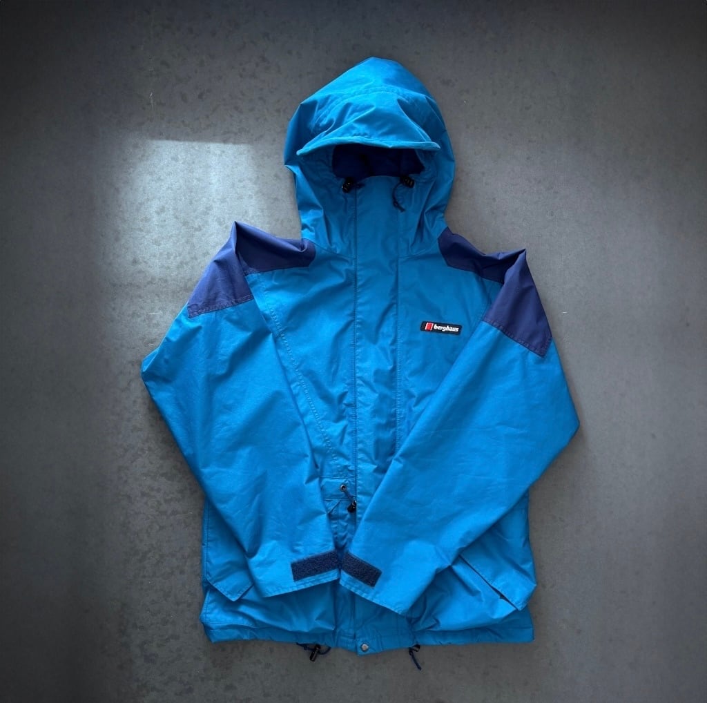 英国製 Vintage Berghaus Goretex 英国製 Vintage Berghaus Goretex