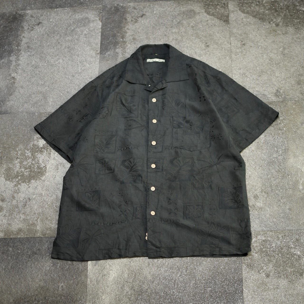 Batik BAY jacquard weave pattern aloha shirt