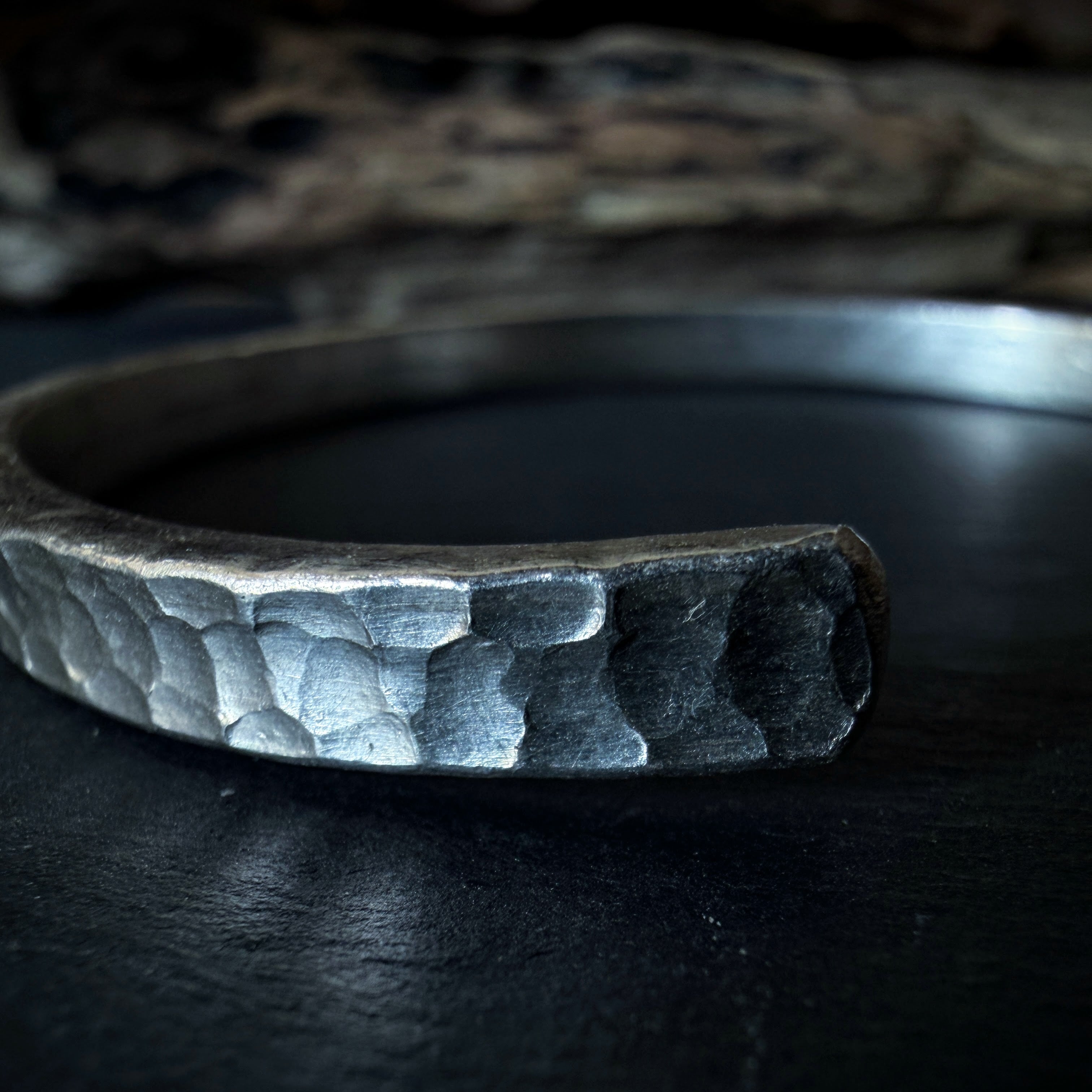 Hammer Bangle | カレンシルバー バングル | Orbit8