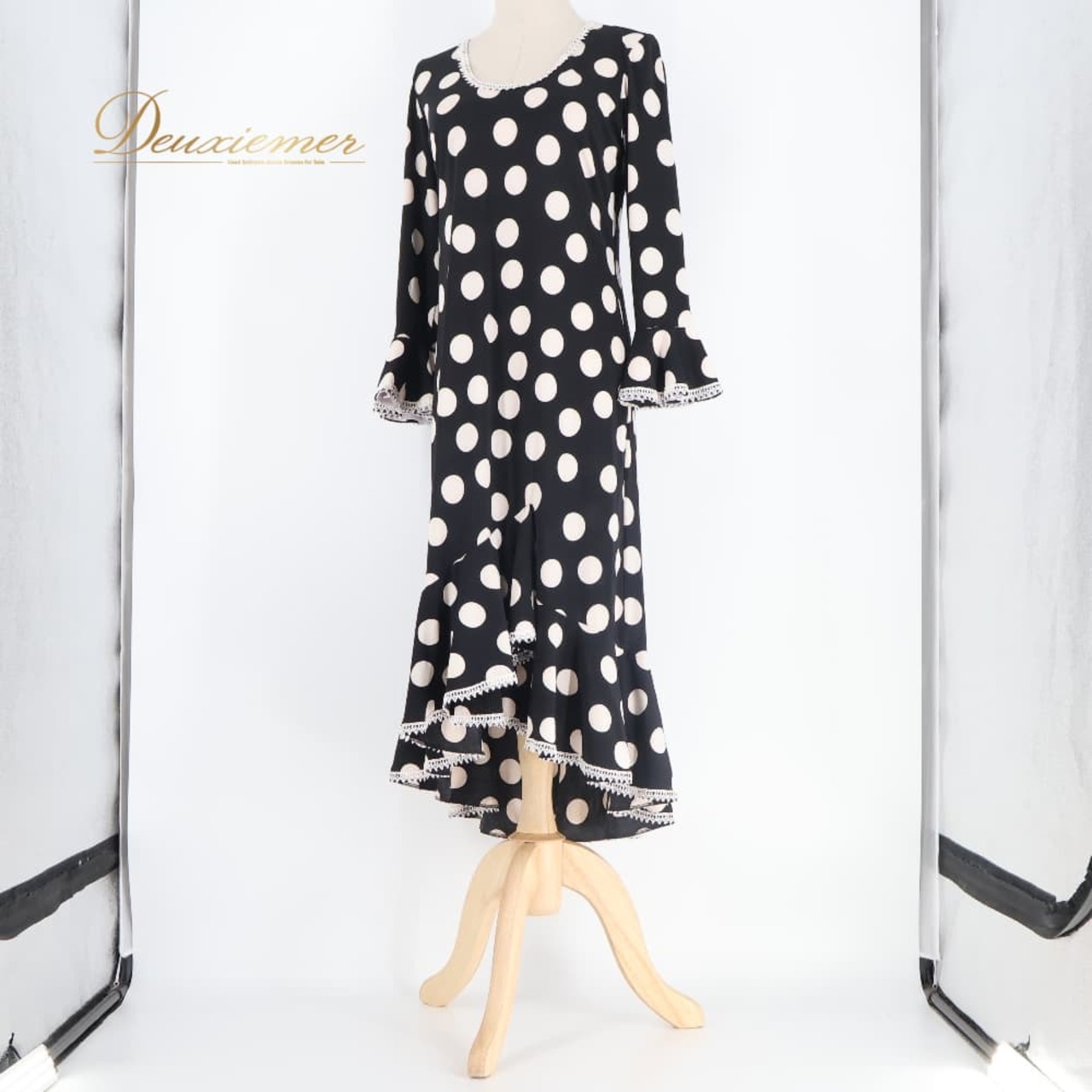 フラメンコ 衣装 DOCE del Flamenco ドセデルフラメンコ ドレス ワンピース ブラック系 ホワイト系 黒 白 水玉 ドット レース かわいい ダンス パーティ 発表会 舞台 踊り ダンス衣装