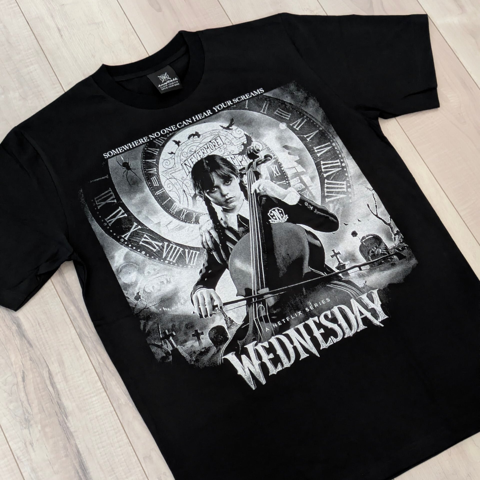 再入荷！【 ウェンズデー( Wednesday チェロ )】Tシャツ / アダムスファミリー〚アメリカン雑貨 アメトイ〛