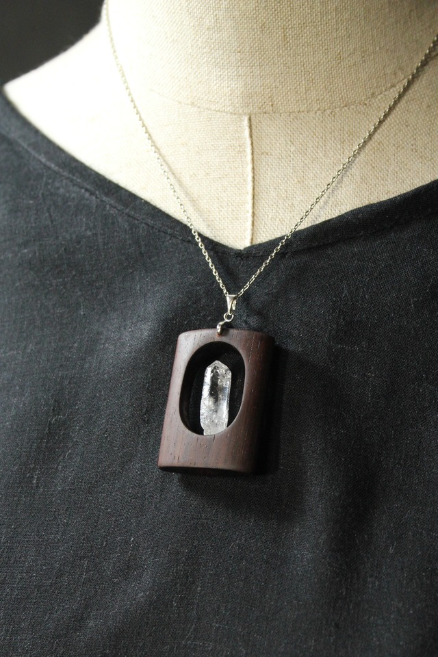 【411】長崎クリスタル ローズウッドペンダント