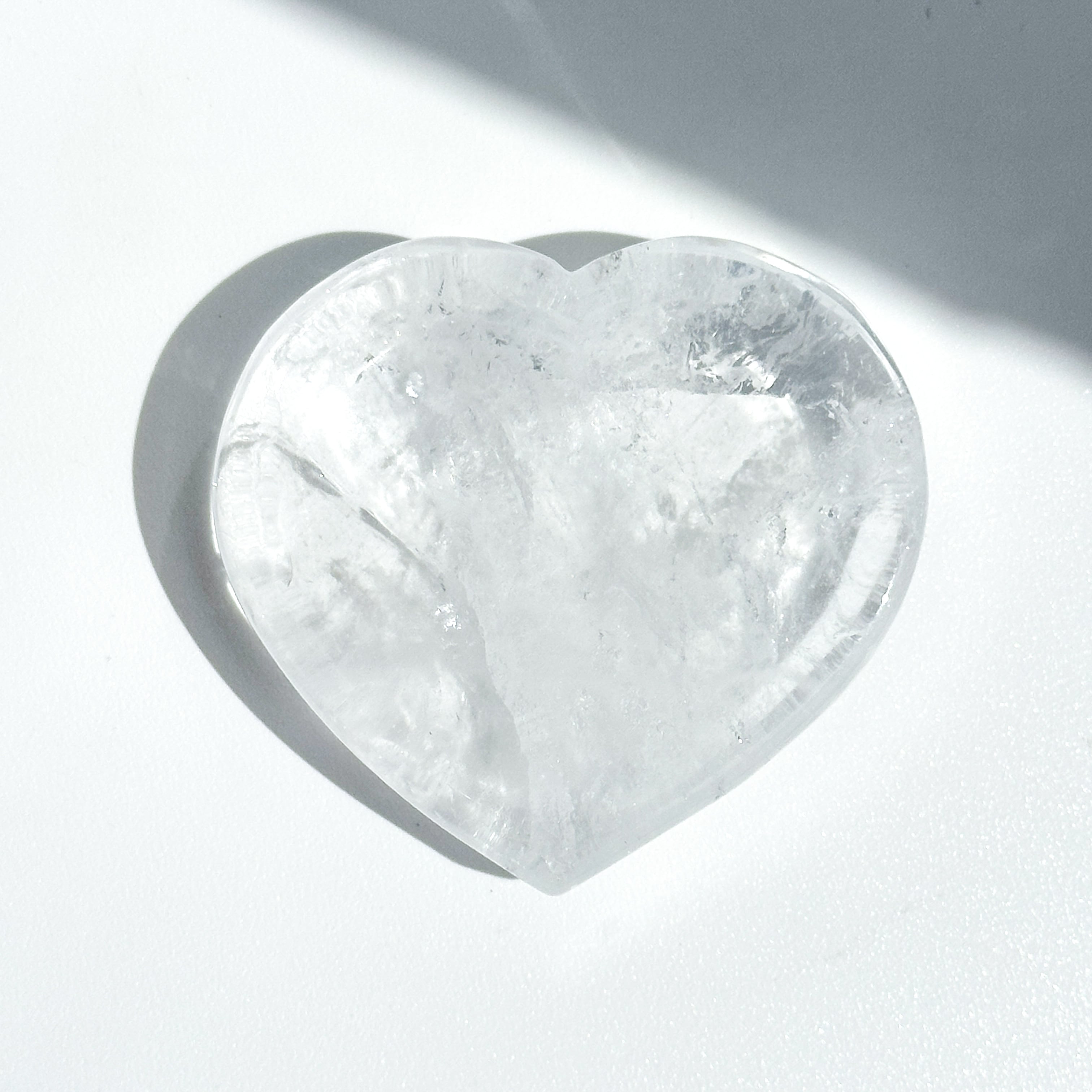 クリアクォーツハート型のうつわ 51◇ Clear Quartz ◇ 天然石・鉱物・パワーストーン・インテリア