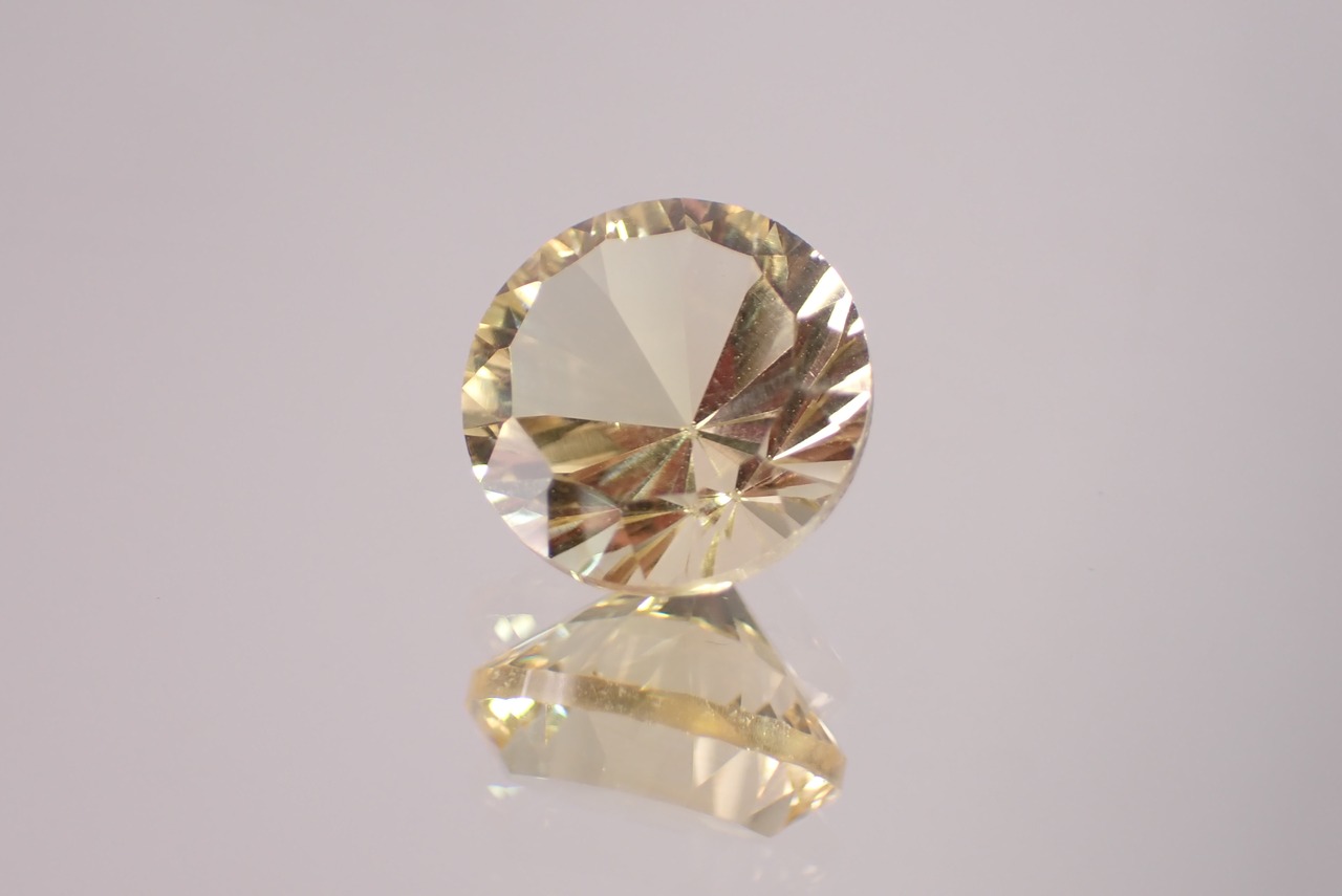 シトリン(コンケーブカット)　3.75ct　[D11‐255]