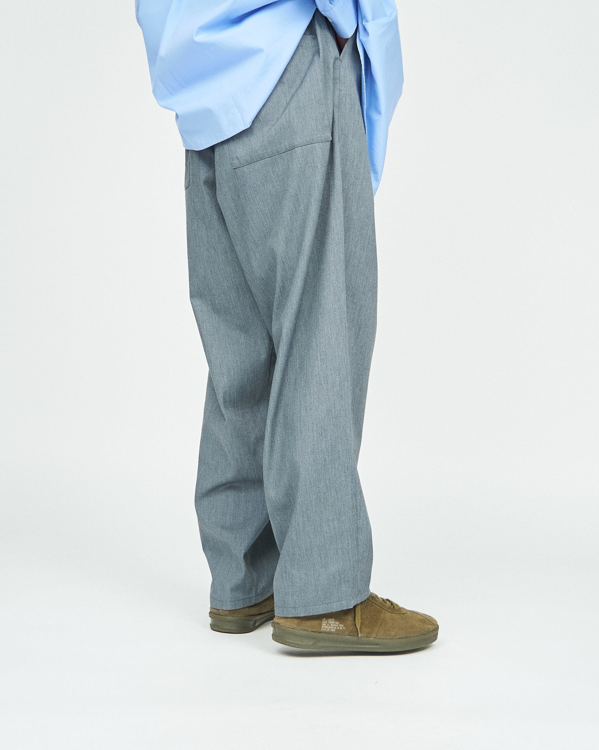 FreshService｜CORPORATE EASY PANTS | 眠家オンラインストア
