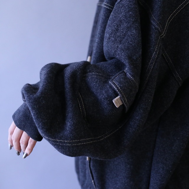 stitch and sleeve pocket design over silhouette sweat parka