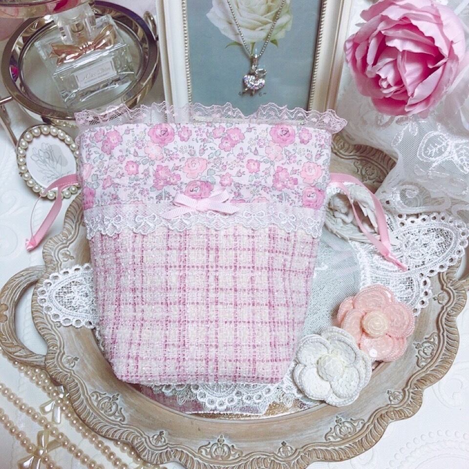 Mana様ハンドメイド♡ファンシーツイード♡girlyポニー♡ピンク① Mana