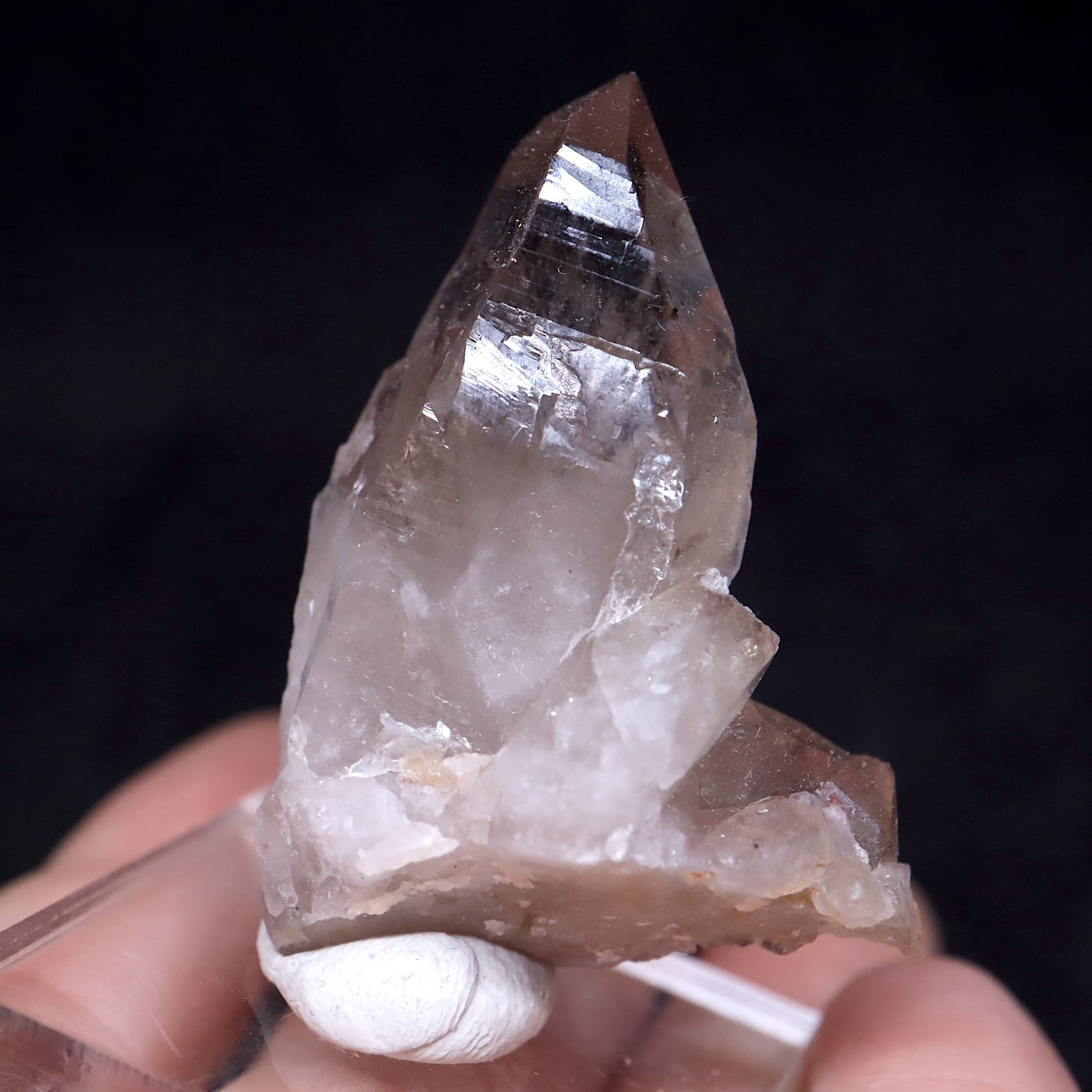 天然石 チタニウムインクォーツ 原石 クラスター A68