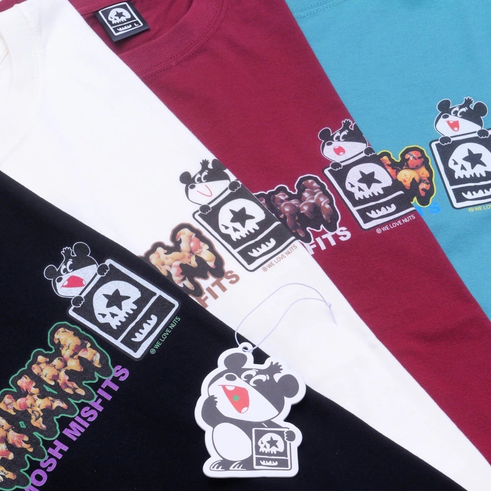 でん六 x MxMxM 】“WE LOVE NUTS” TEE (エアーフレッシュナー付き