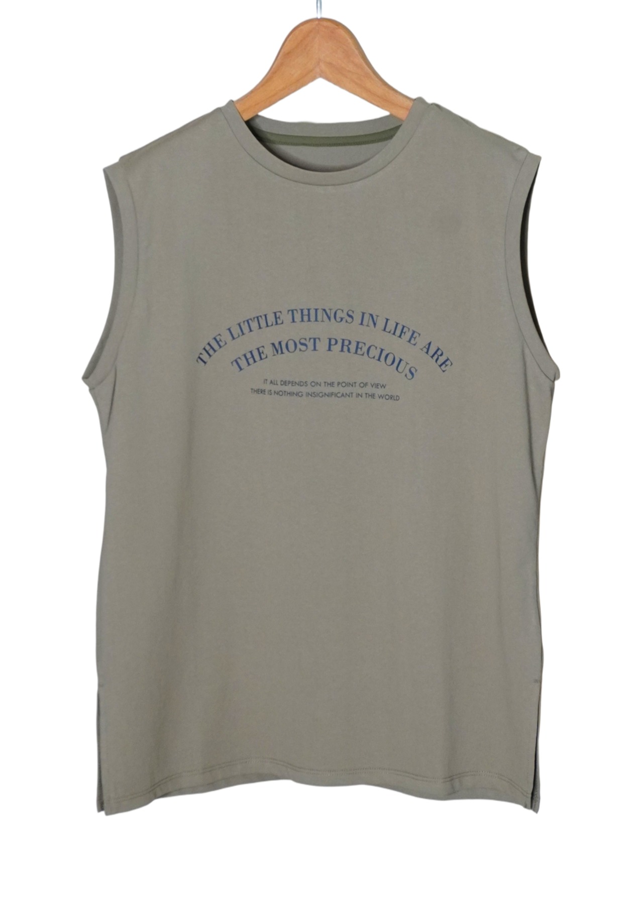 ノースリーブ　ロゴTシャツ