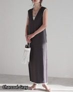 ディープVネックレイヤード風ジャンパースカート