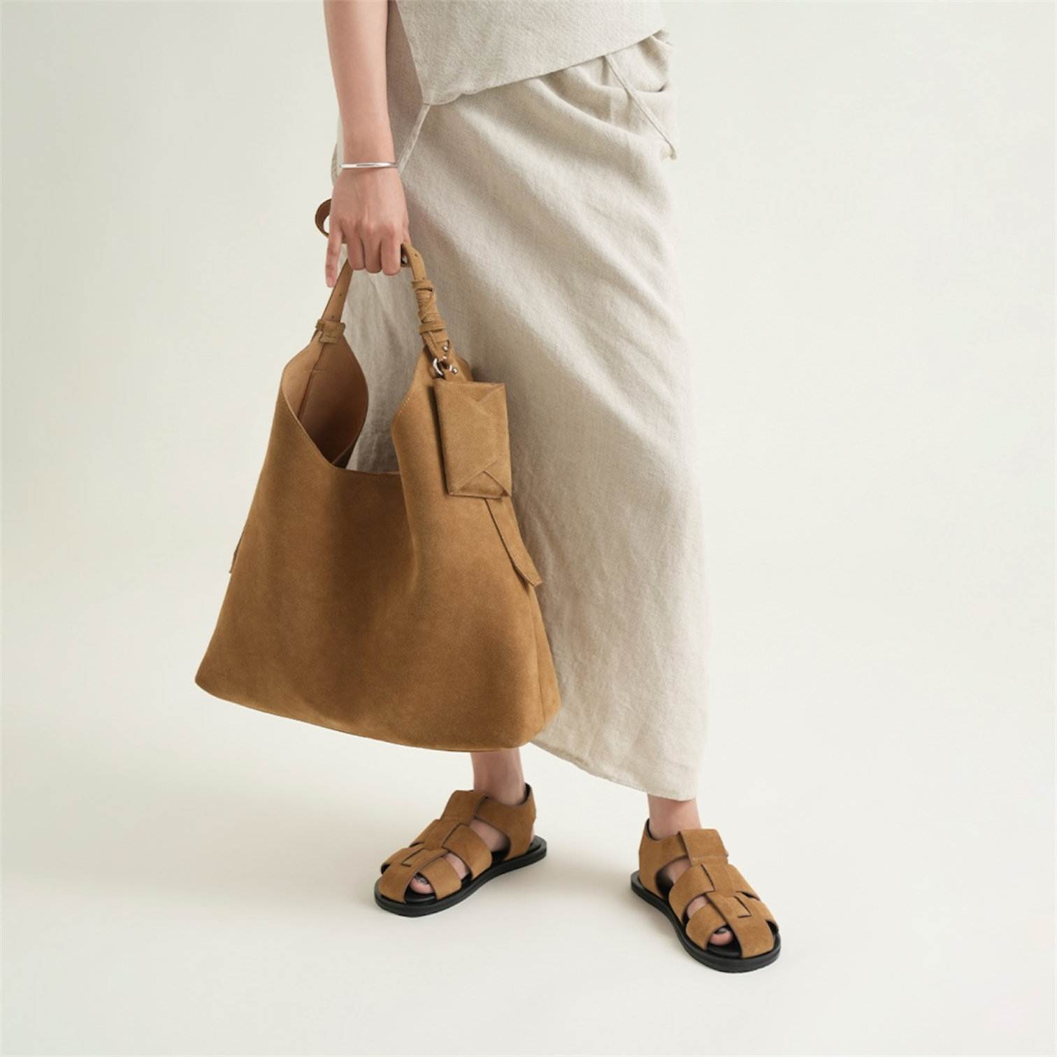 waastudios LARGE HOBO BAG SANDY SUEDE