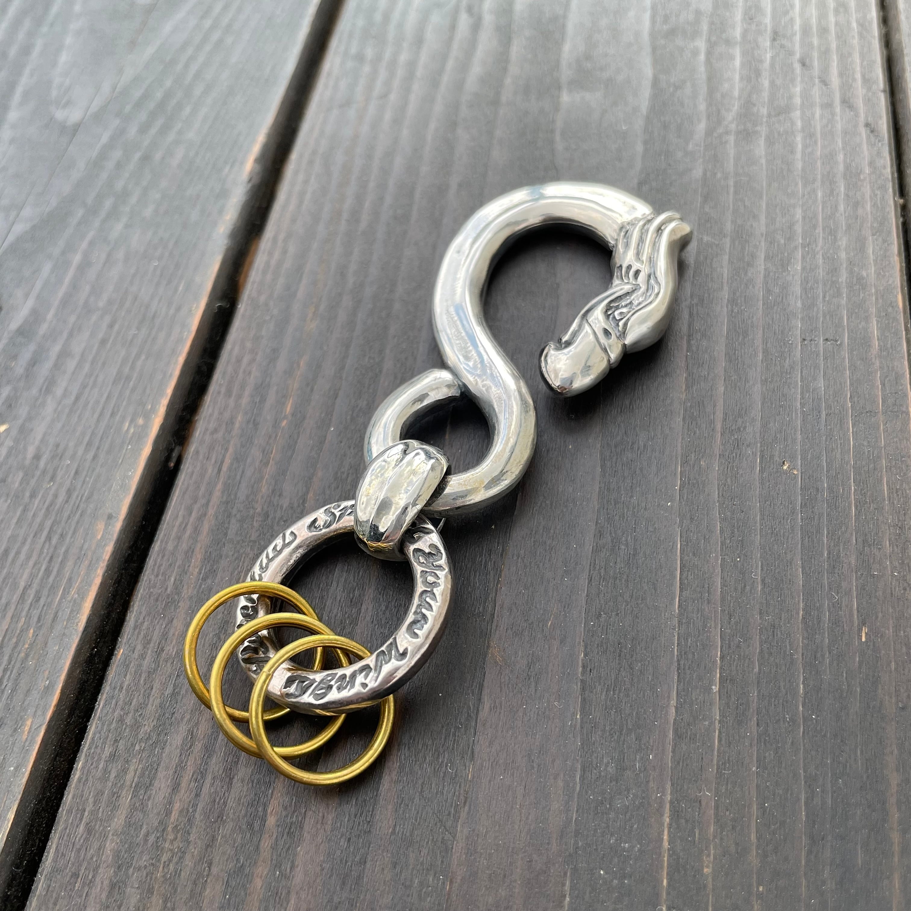 UTILITY ITEM | LENNY SILVERSMITH