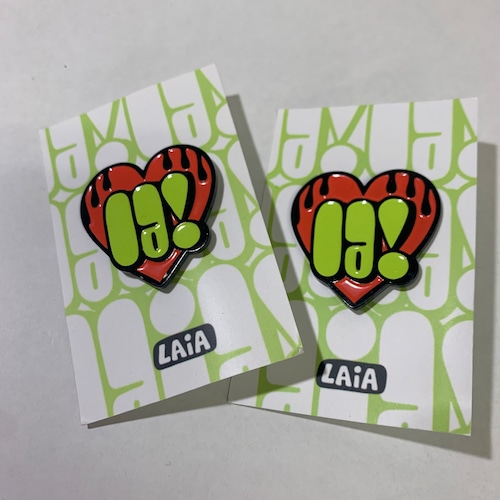 Laia! pins