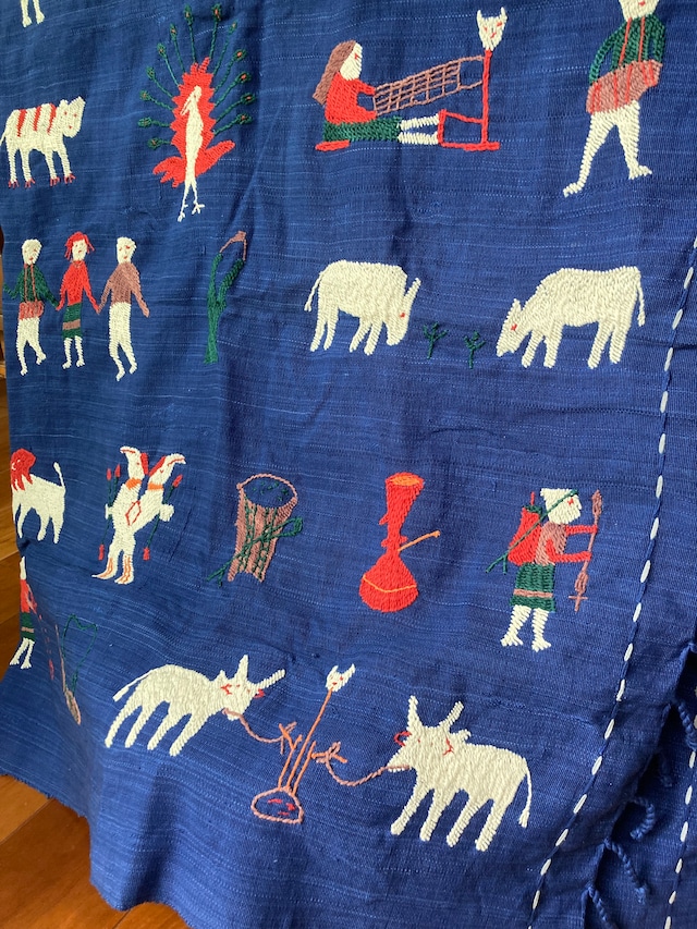 ナガ族刺繍ブランケット | NiNoi