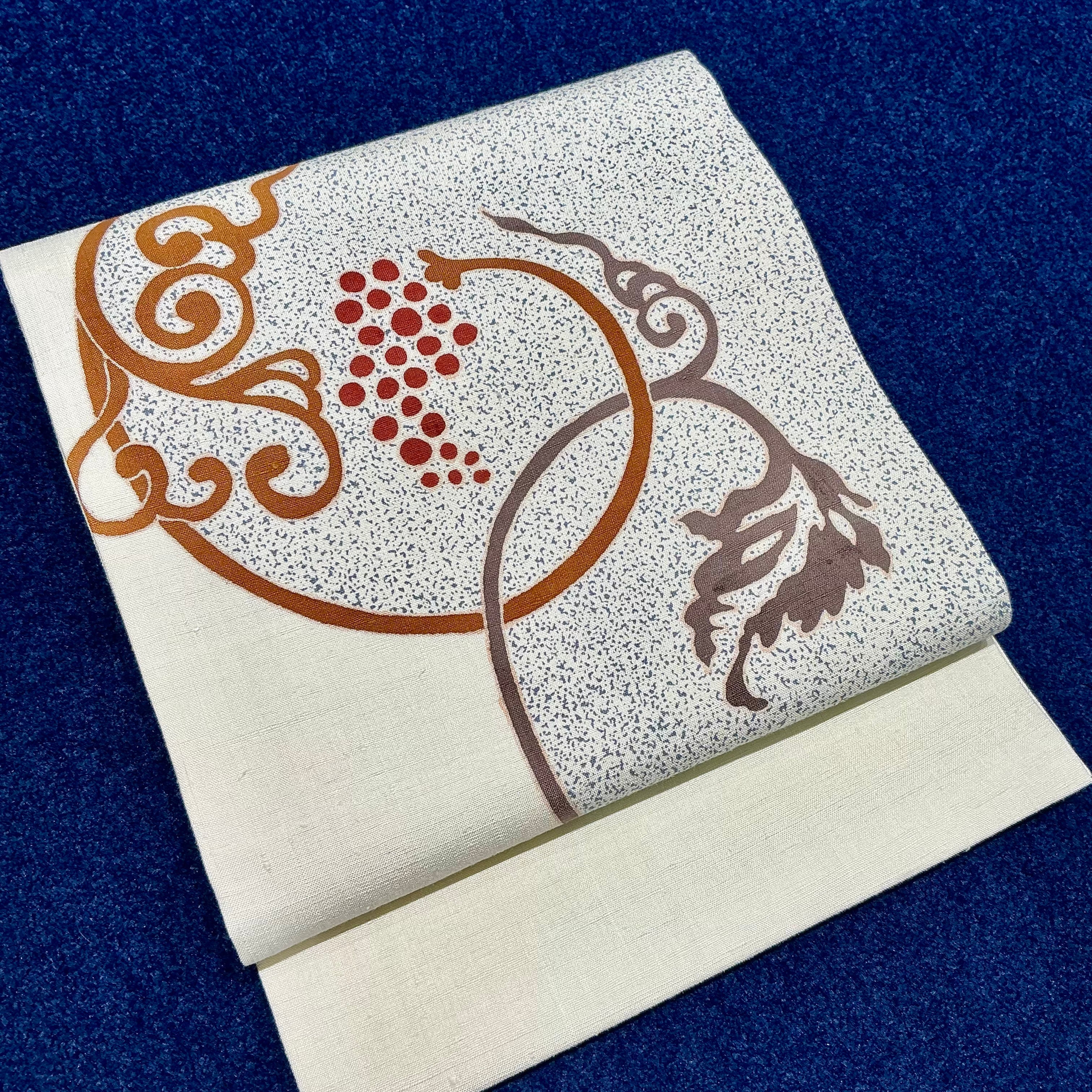 grape autumn＊未使用品 ぶどう 葡萄 染め帯 生成 エルクベージュ