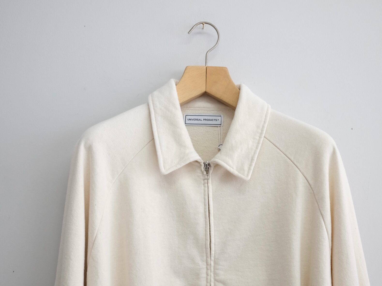 UNIVERSAL PRODUCTS.” PHATEE HEMP ZIP UP SWEAT WHITE” | Lapel
