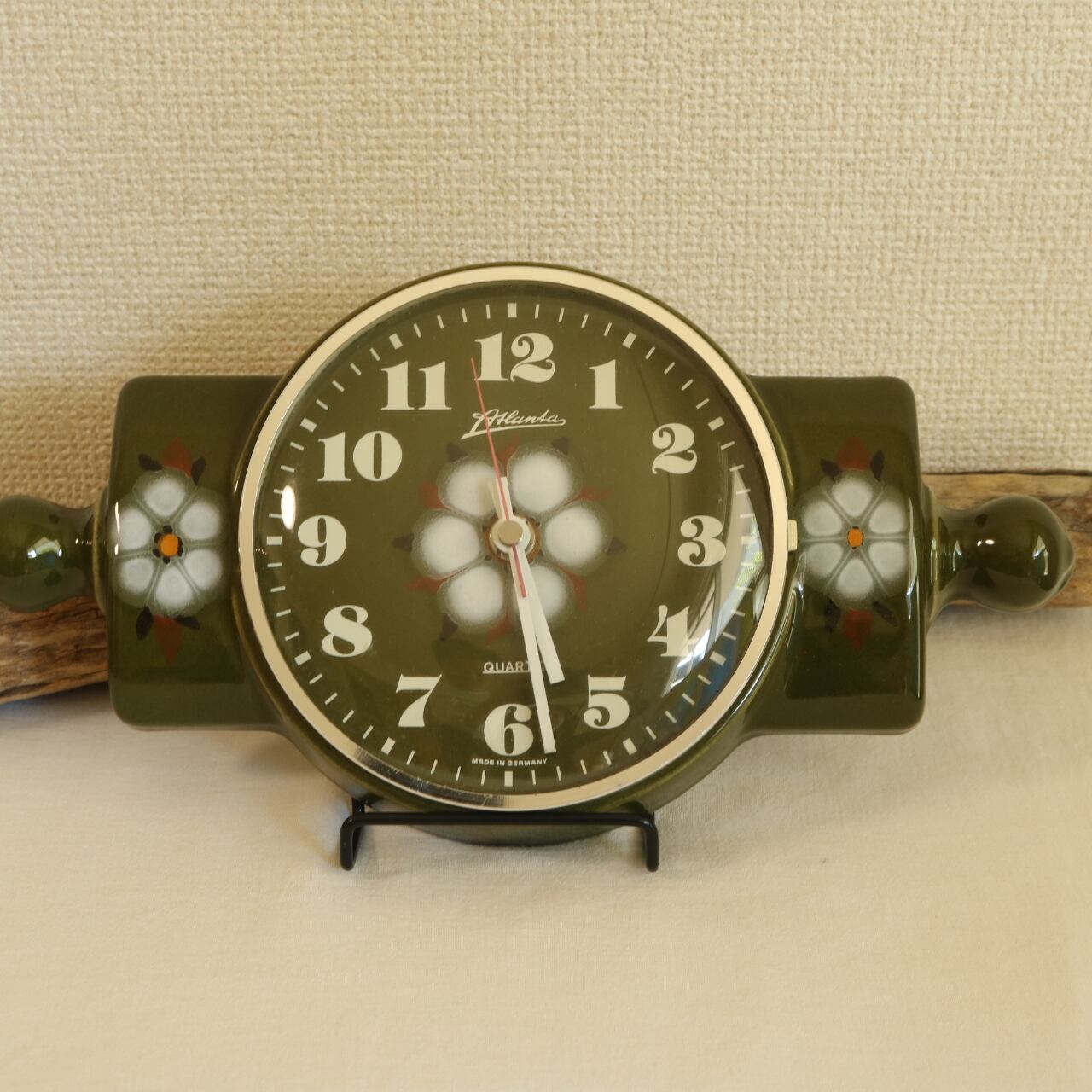 高評価 陶器製 壁掛け時計 キンツレ社電子式 可動確認済み ドイツ製