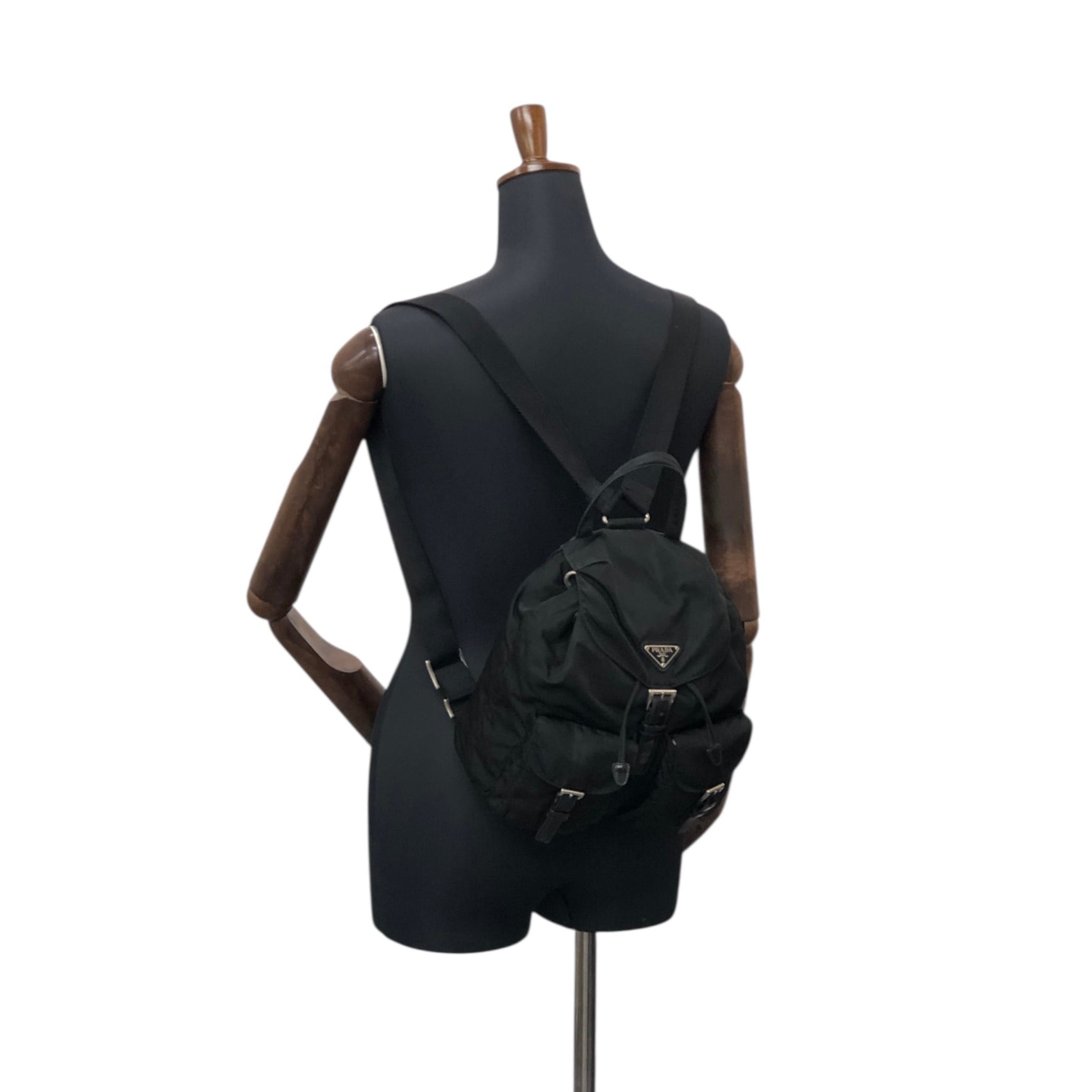 PRADA プラダ バックパック ブラック トライアングルロゴ ナイロン