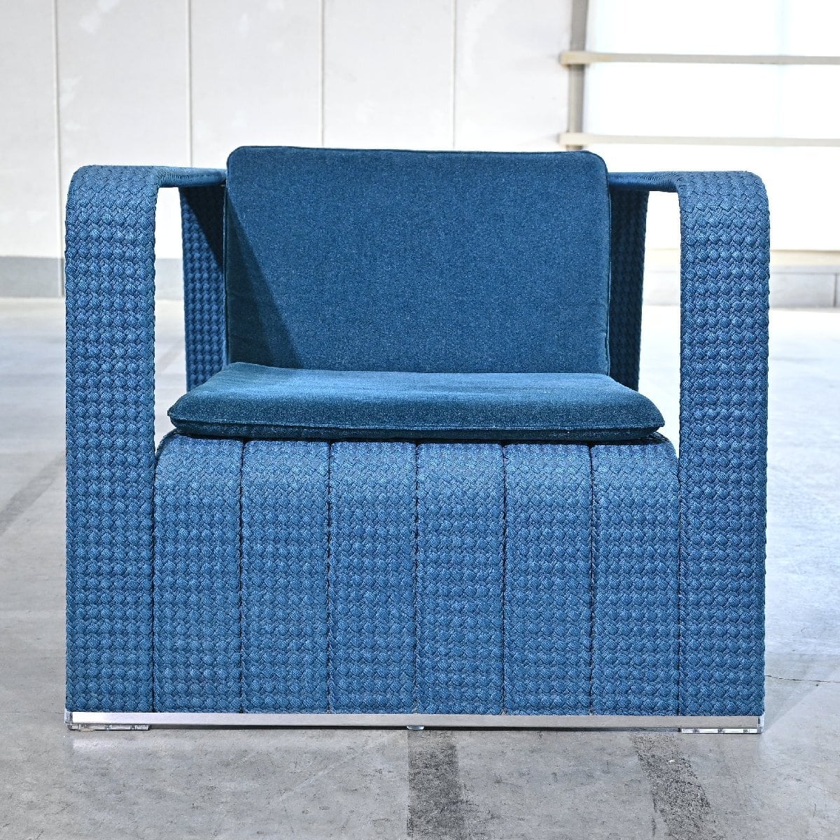 VARO,S.A. VALENTI バロッサバレンティ 椅子 一脚 チェア 家具 IDC OTSUKA(大塚家具)取り扱いの高級ブランドVARO,S.A. VALENTI