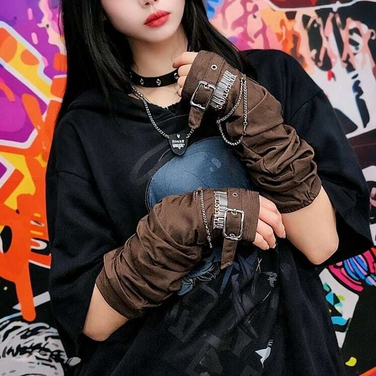 Gothic l CD詰め合わせvol.2 掲載写真から2点確定‼︎GOTHIC BOX【先着39点迄】 | NIER CLOTHING