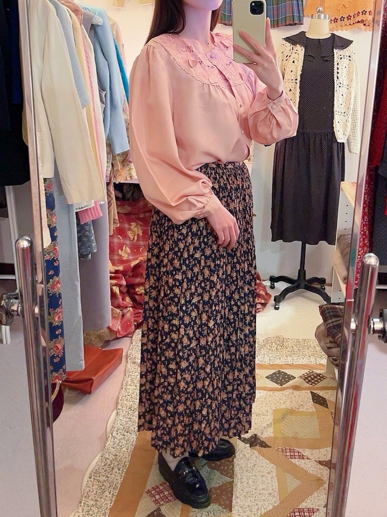 flower embroidery pink blouse