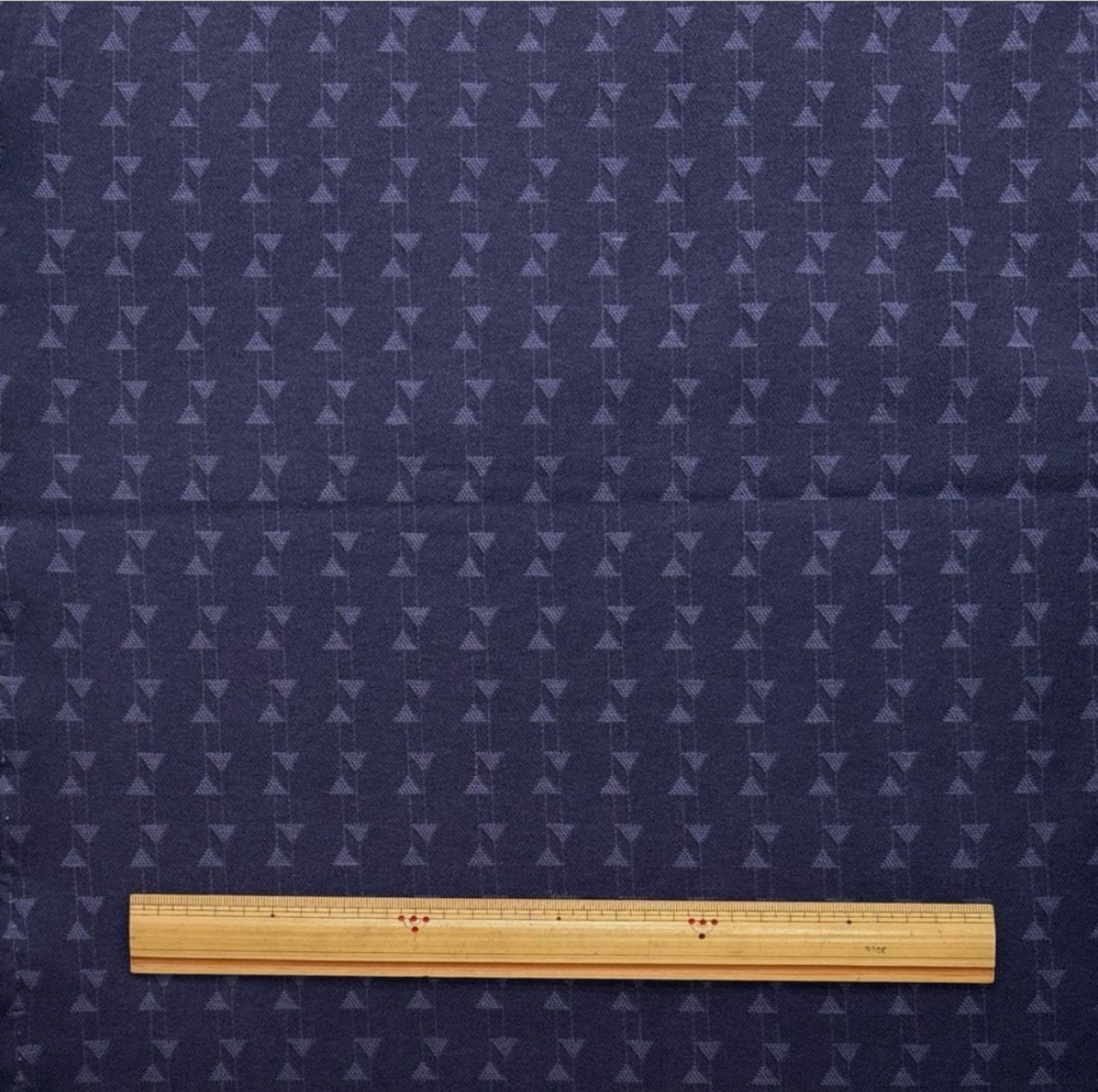 ★TB683◆3m◆アクリル混弱起毛ニット生地◆和柄+柄物