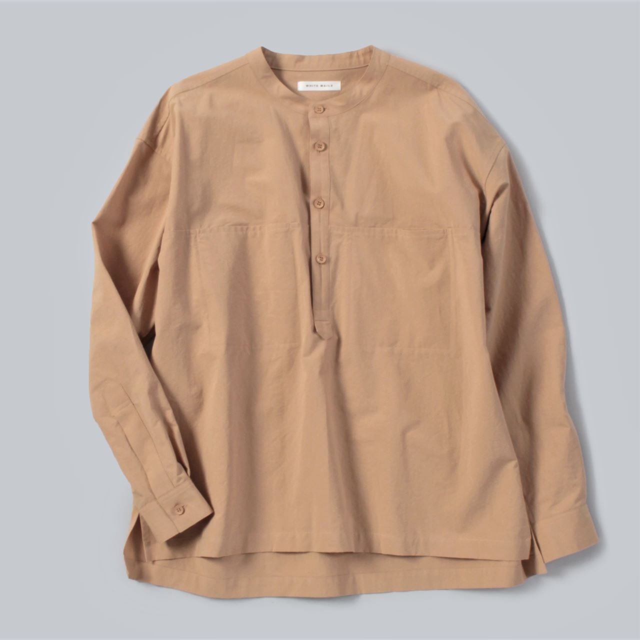 white mailsホワイトメイルズ COTTON PAPER WASHED POPLIN BAND COLLAR PULLOVER SHIRTポプリン バンドカラー プルオーバーシャツ新品【3(メンズL)】【MSHA72813】