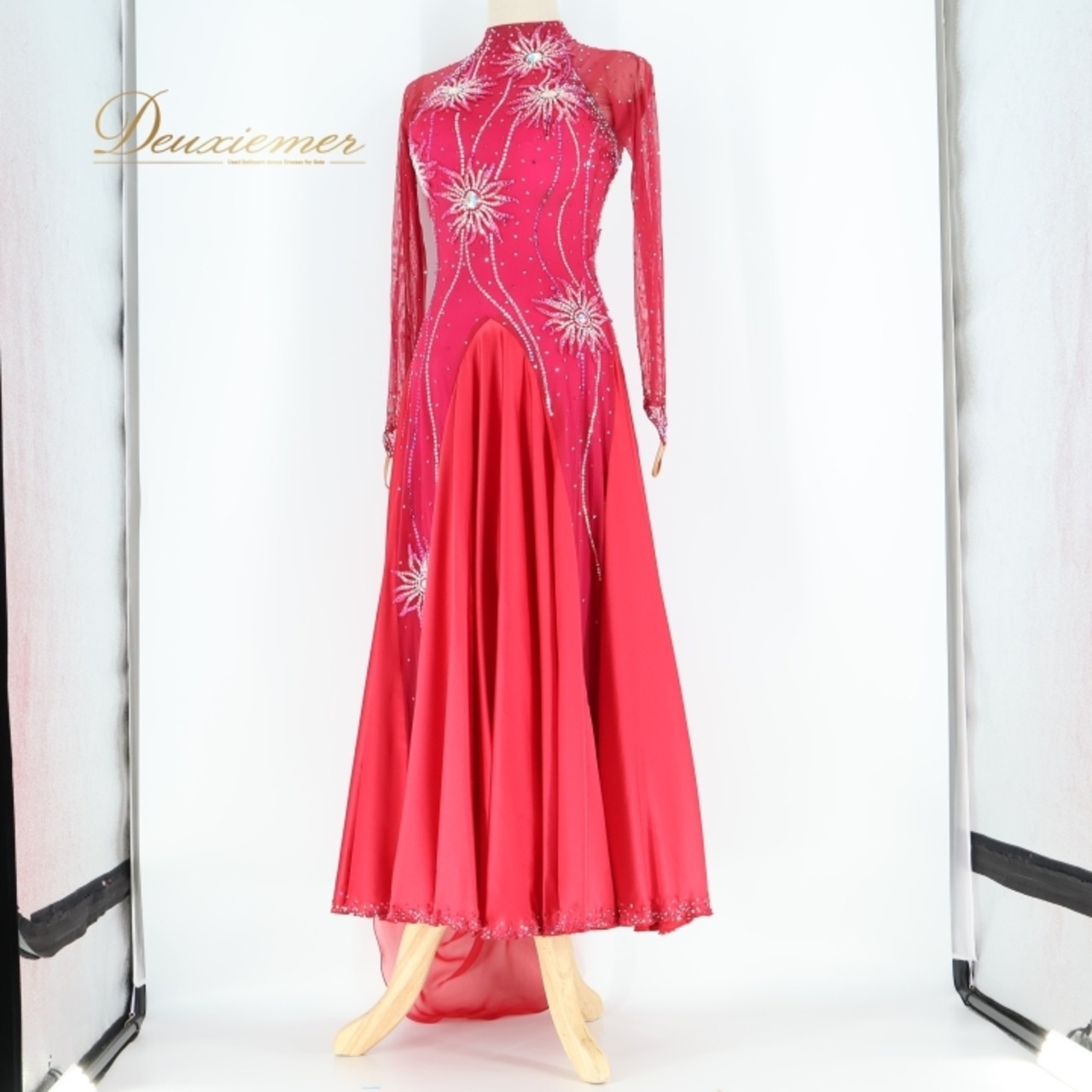 社交ダンス 衣装 チャコット クリスアン 凛舞 Chacott chrisanne 英国製 スタンダード ドレス スタンダードドレス デモ 競技 フロート ピンク パーティ 発表会 ピンク系 スタイル クラシック ウェア 美しい デザイン ダンス衣装 フレア スカート 光沢 上品