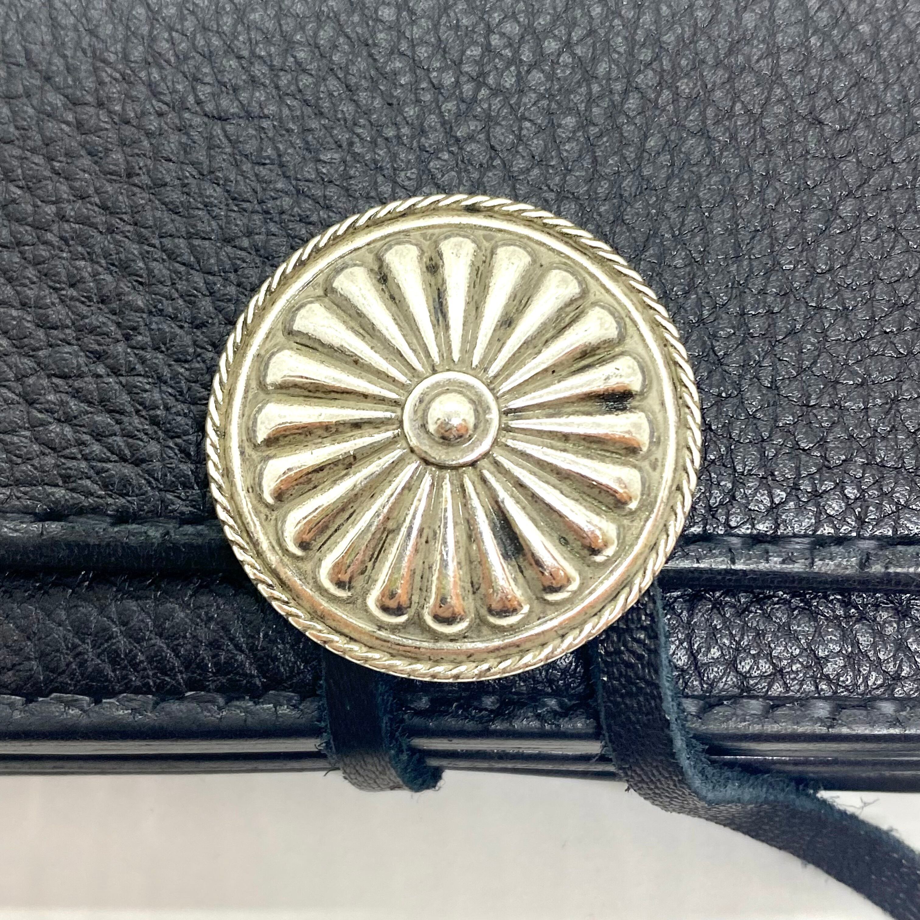 SALE‼️本革 長財布フラワーコンチョアポロ BKブラック黒革紐タイプ