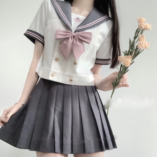 ゆめかわ♡ミルキーピンクセーラー服　seifuku95