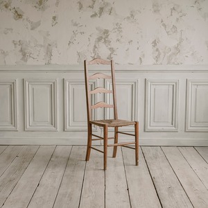 チェア/空間装飾/アンティーク/ラッシュシート/ラダーバックチェア/ディスプレイ/椅子/イス