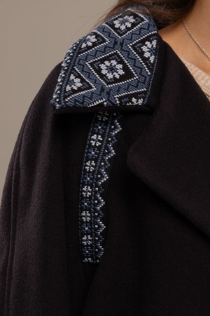 ウクライナ産プレミアムウール・ジャケットコート（ブラック）クロスステッチ手刺繍