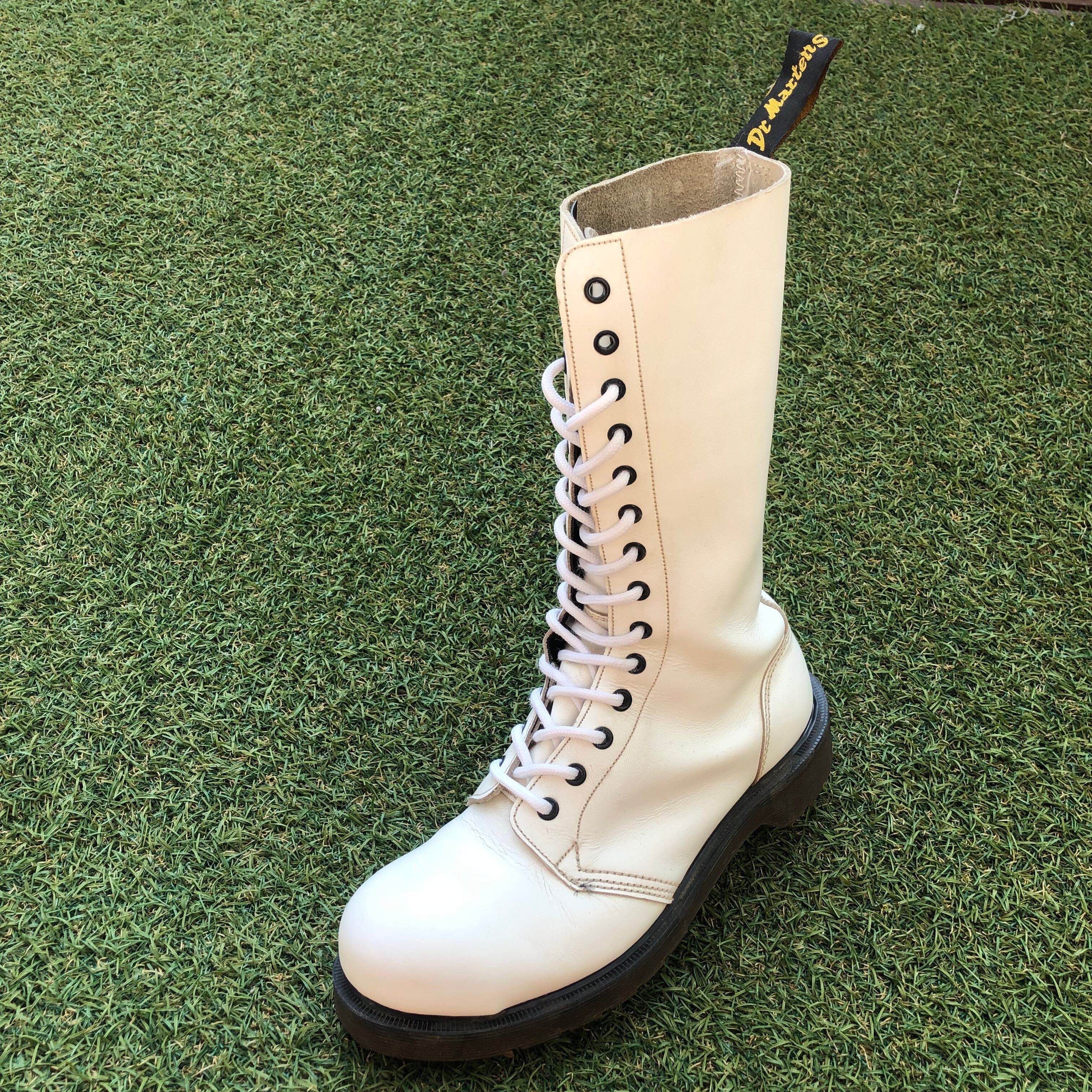 イングランド製 ホワイト社 Dr.MARTENS ドクターマーチン 14ホールブーツ HB123