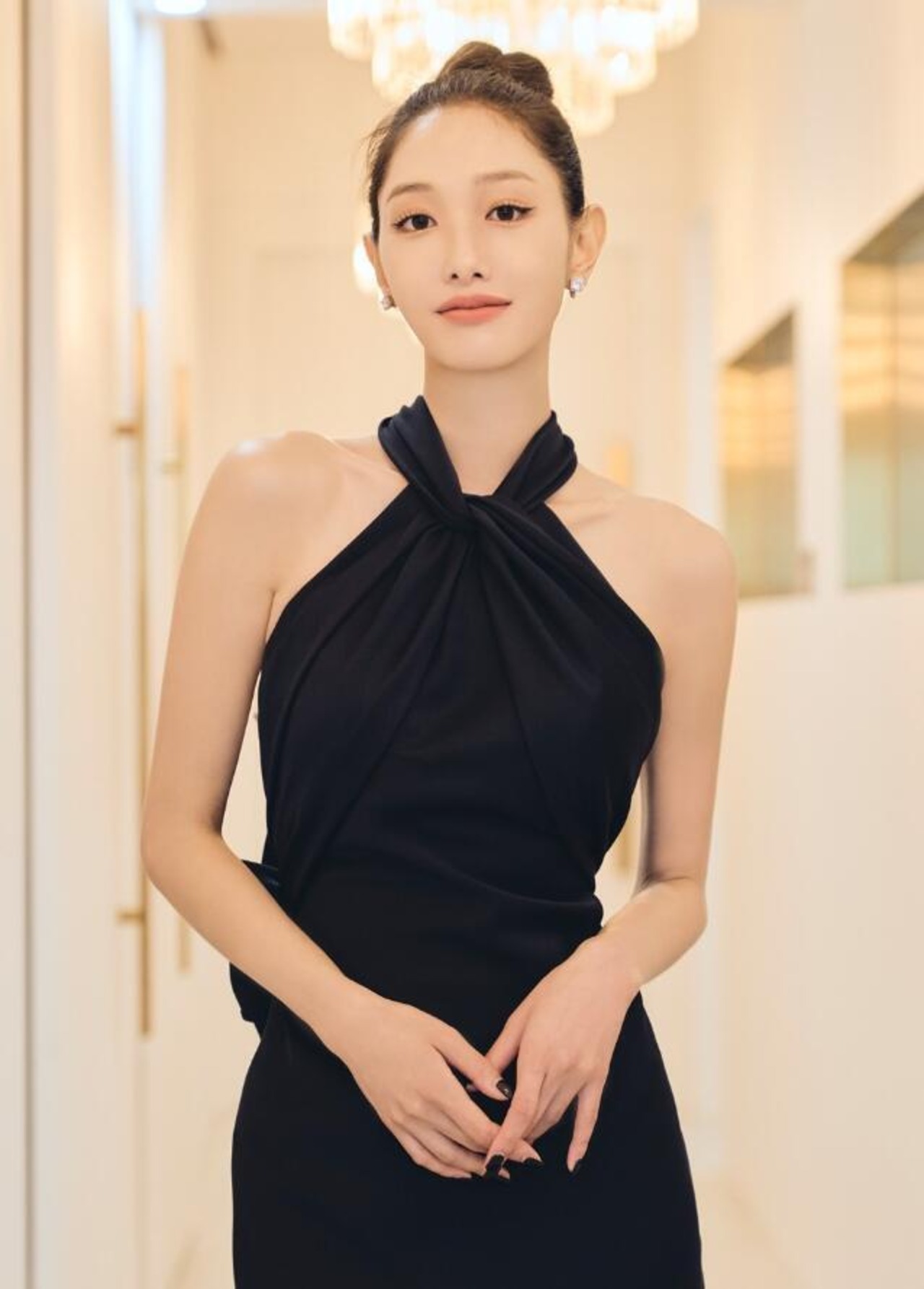 パーティドレス ホルターネック ブラック 背中見せ ソフトマーメイド  