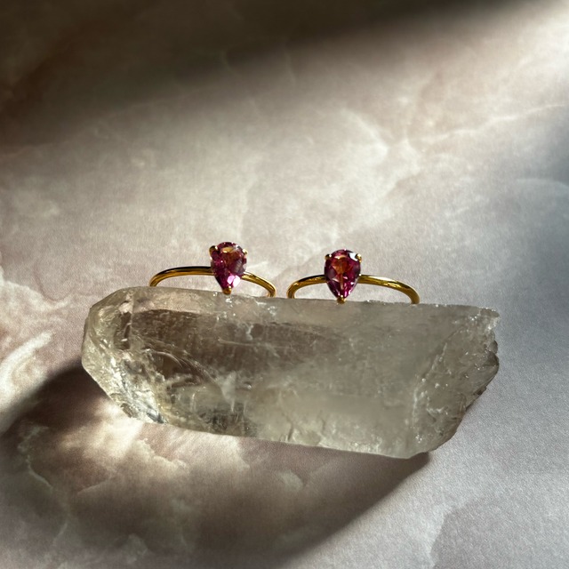 【teardrop ring】～ピンクトパーズ〜