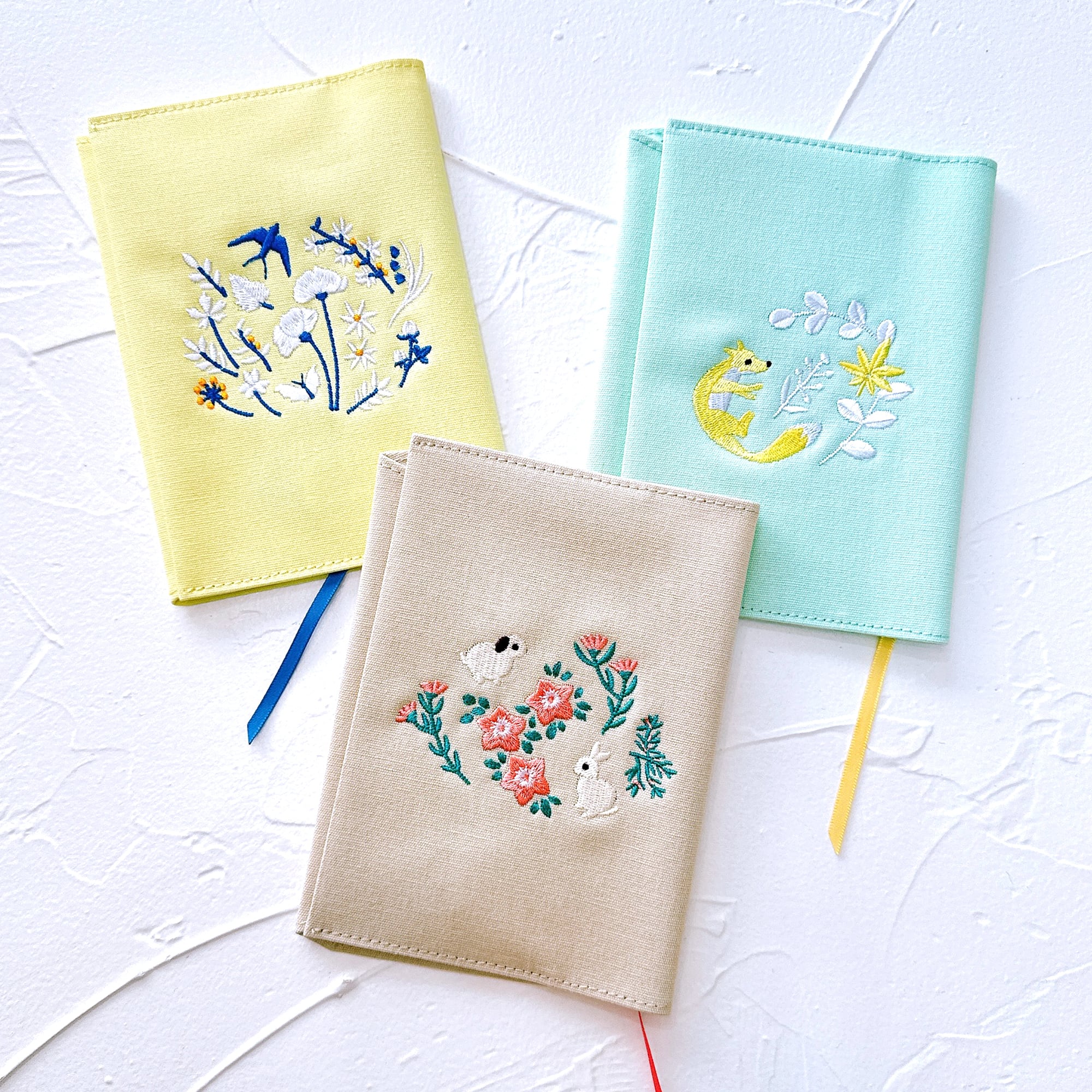 annas刺繍文具】刺繍ブックカバー｜キツネ | Net store アンナとラパン