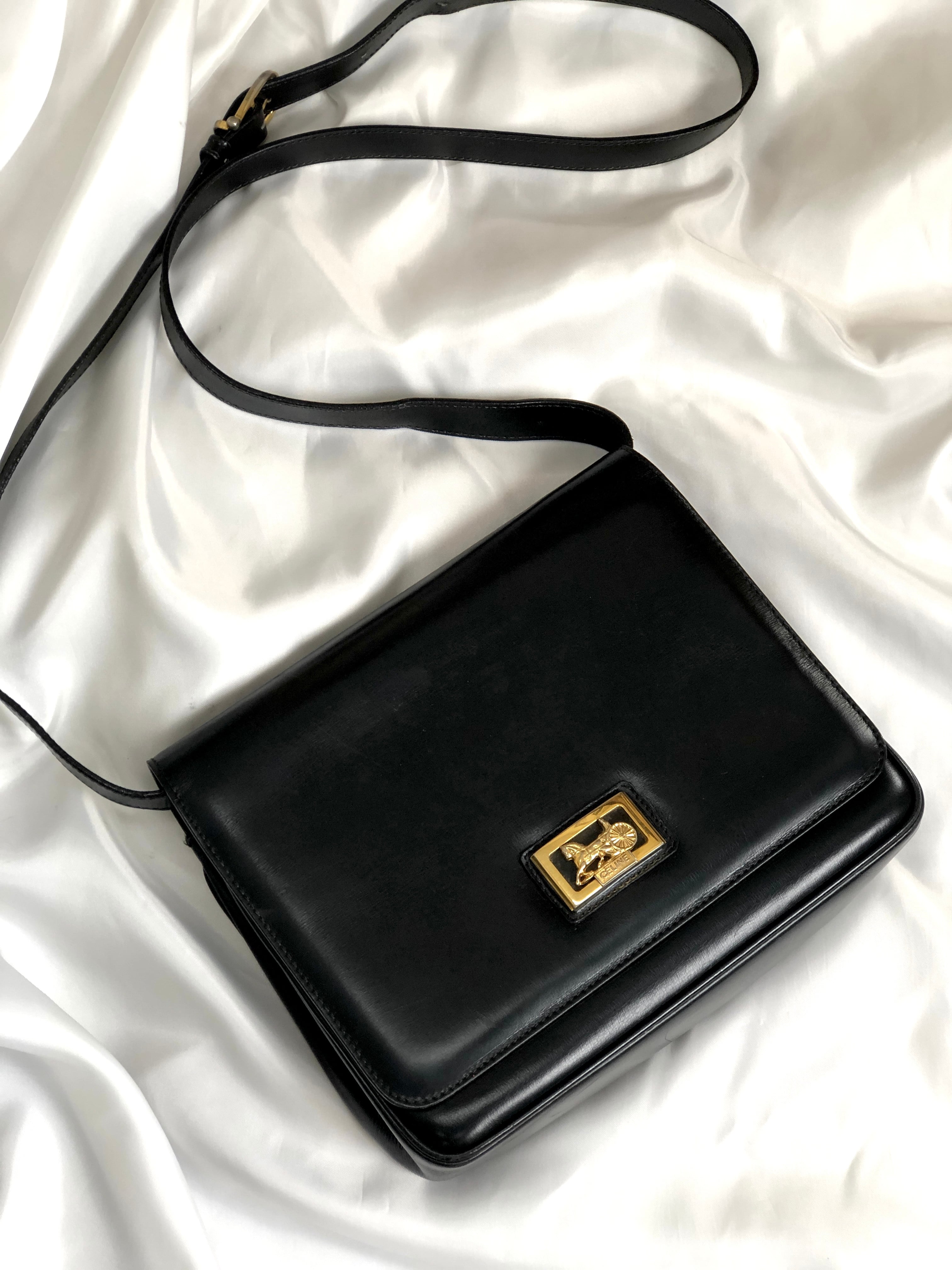 CELINE セリーヌ 馬車 ホースキャリッジ レザー スクエア フラップ