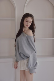 One-shoulder ribbon tops