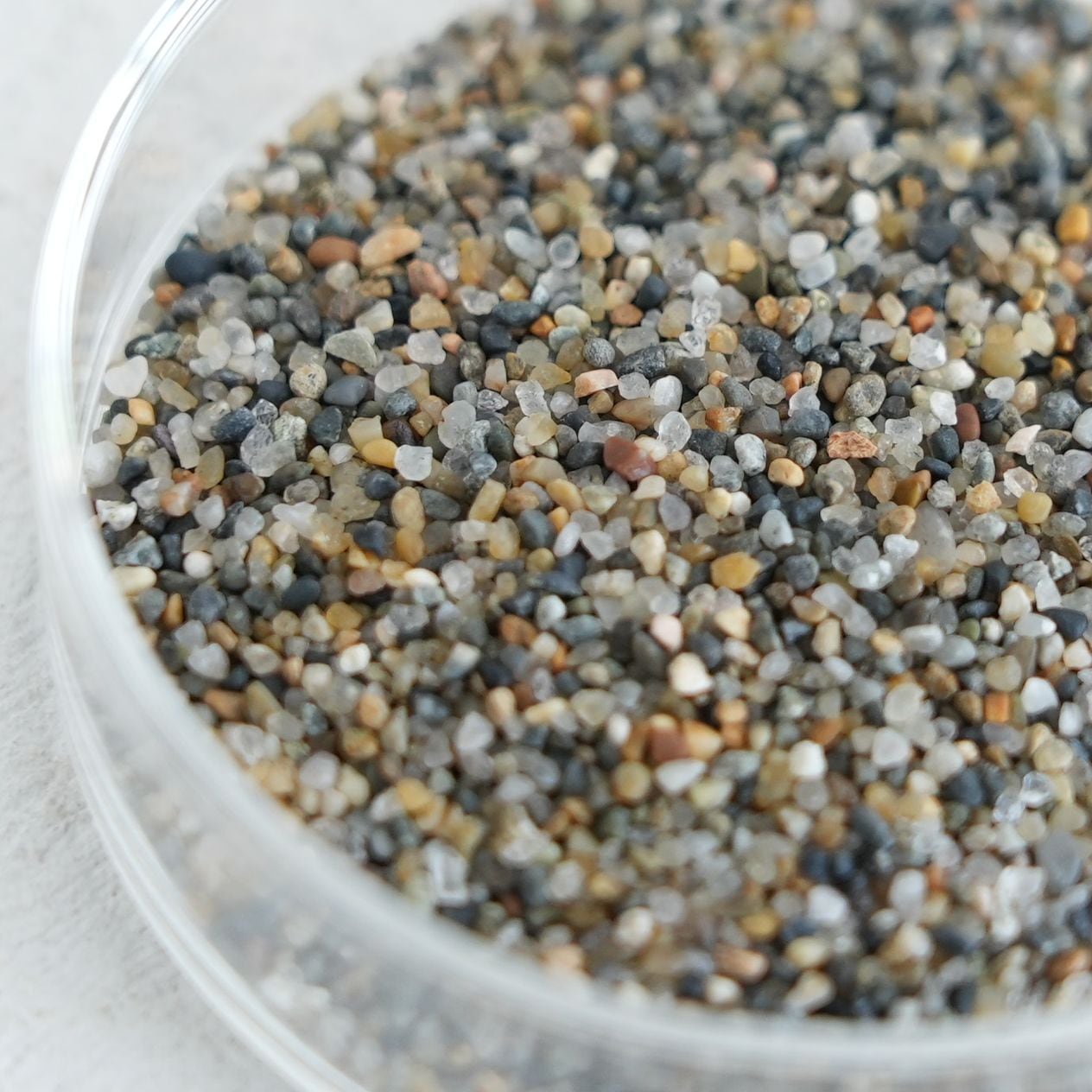 渓流砂（極細粒 1〜3mm）100ml入り【レイアウト用】 | 苔