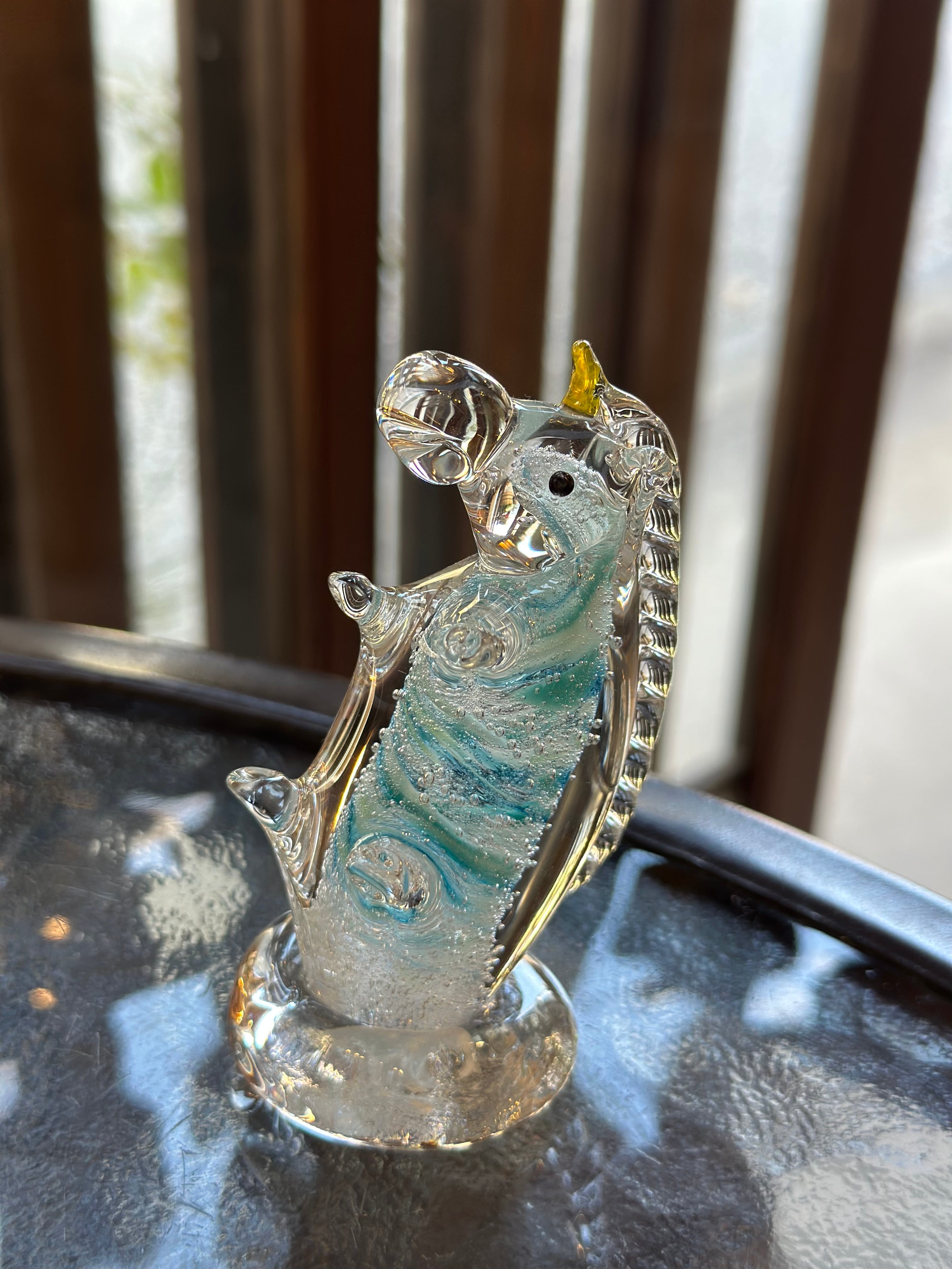 ガラス工房◯「玉ヘビちゃん」-青-／Cute Lucky White Snake Glass