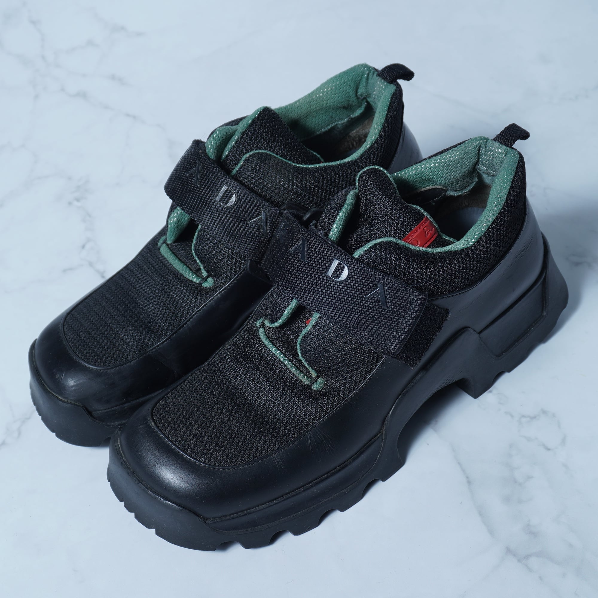 PRADA】プラダ 