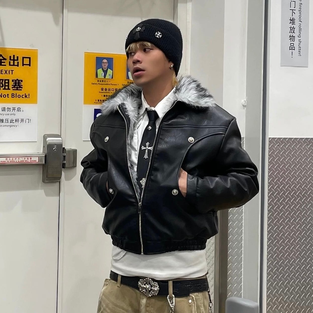 Fur Collar Leather Jacket 018 | 404