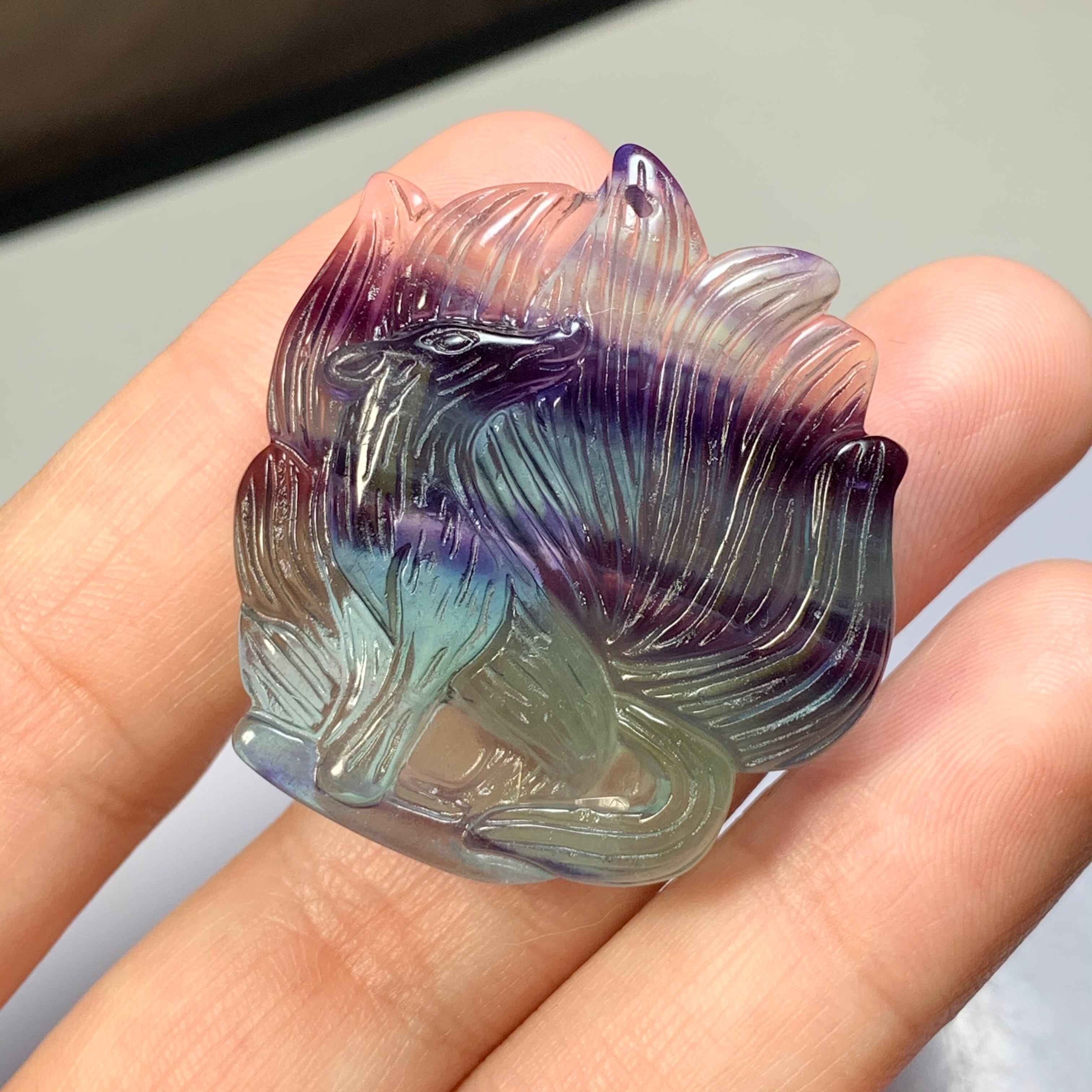 3.九尾狐☆狐フローライト ペンダントトップ | Naturaltreasure