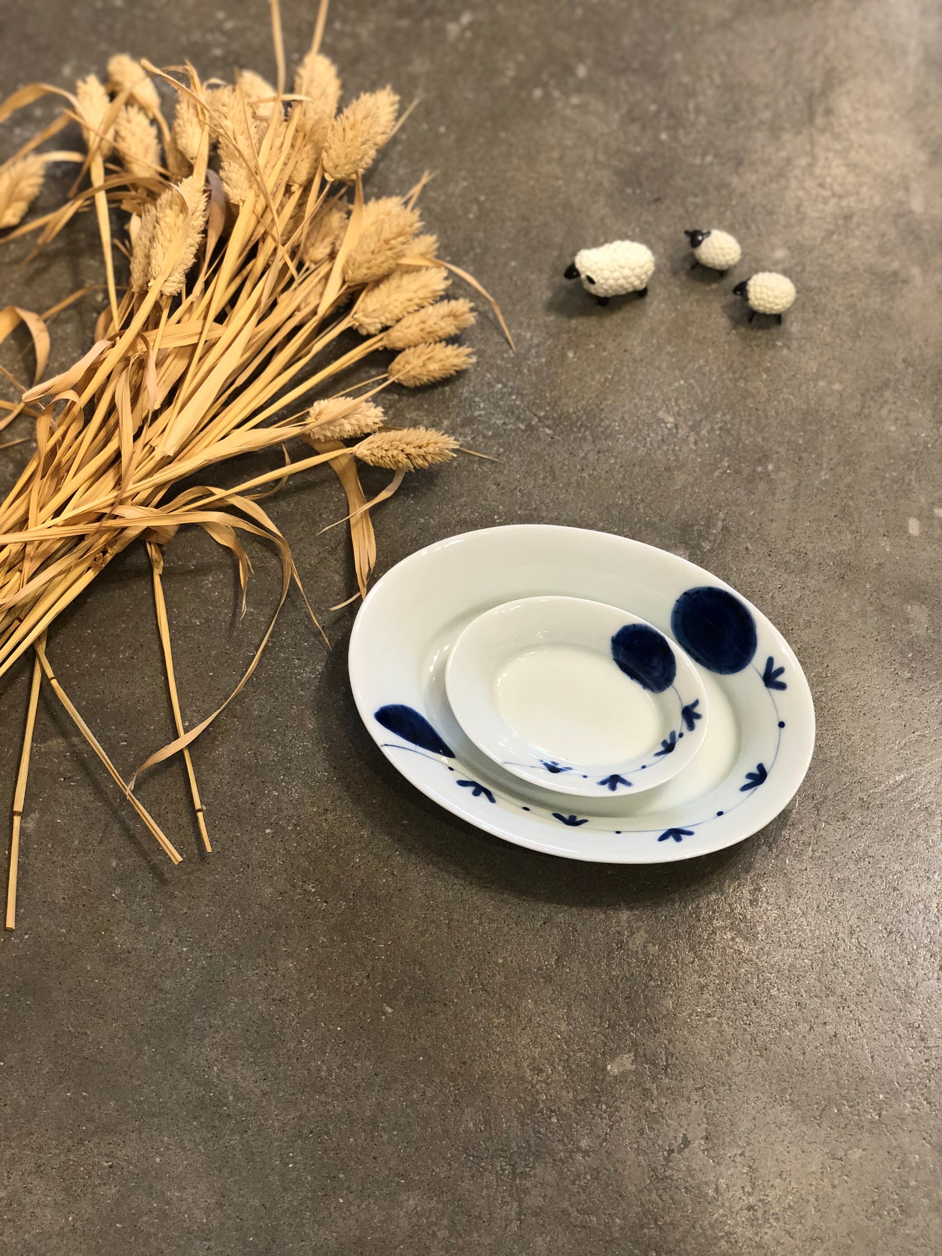 フレンチ小皿 染付花唐草