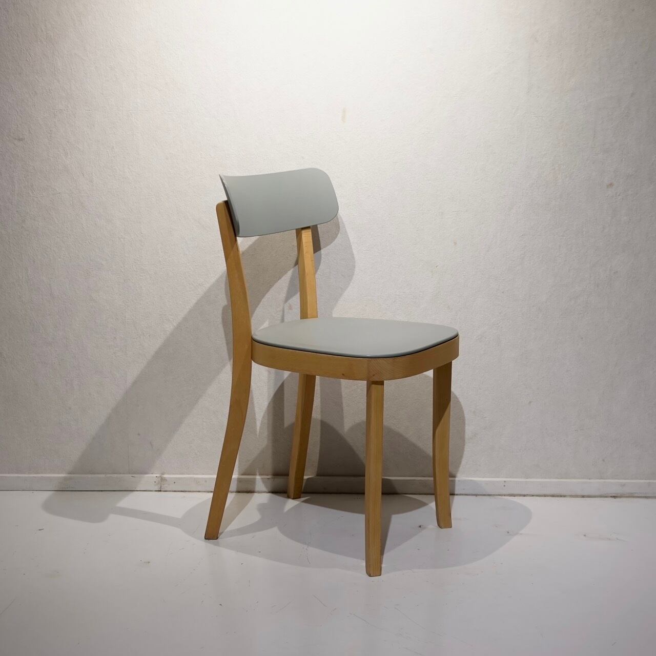 vitra バーゼルチェア Vitra ヴィトラ Basel Chair バーゼルチェア ダイニングチェア